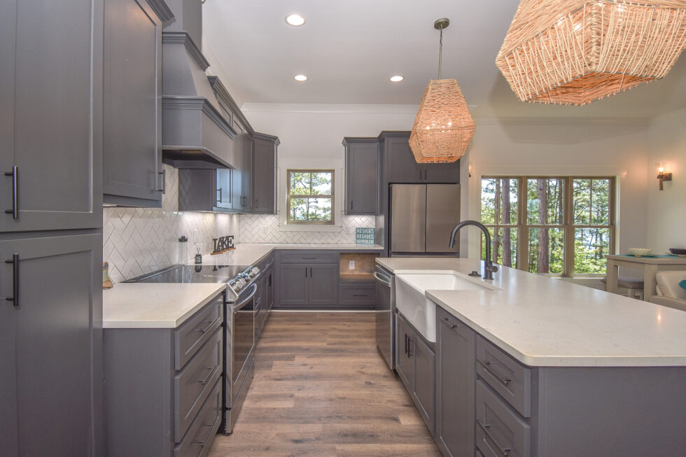 Discover Longleaf Ridge Lake Martin Land Co.